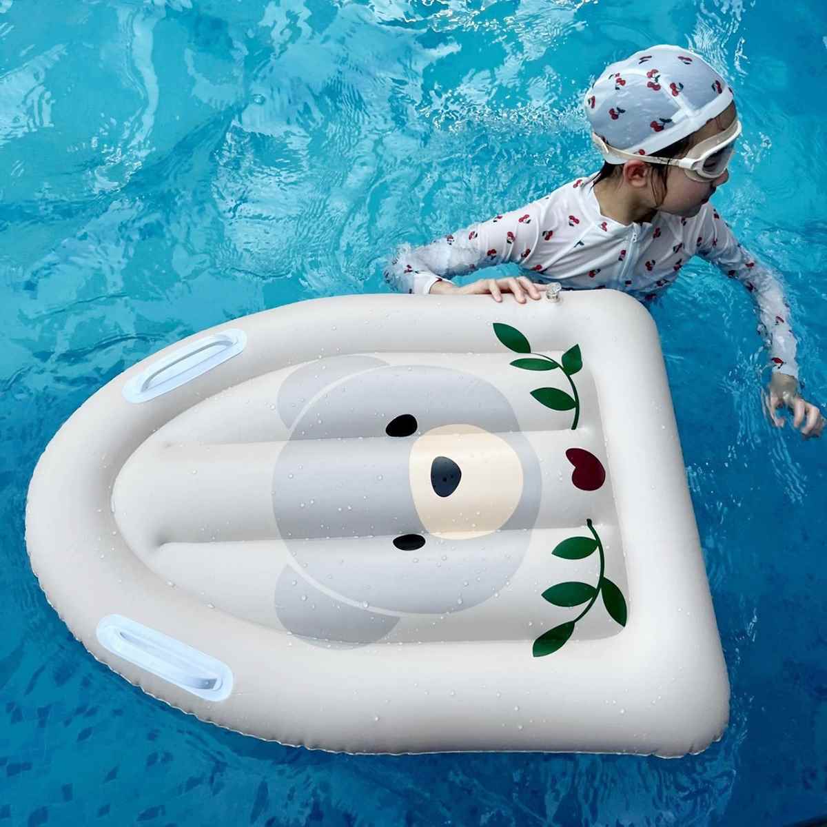 Bear's floating